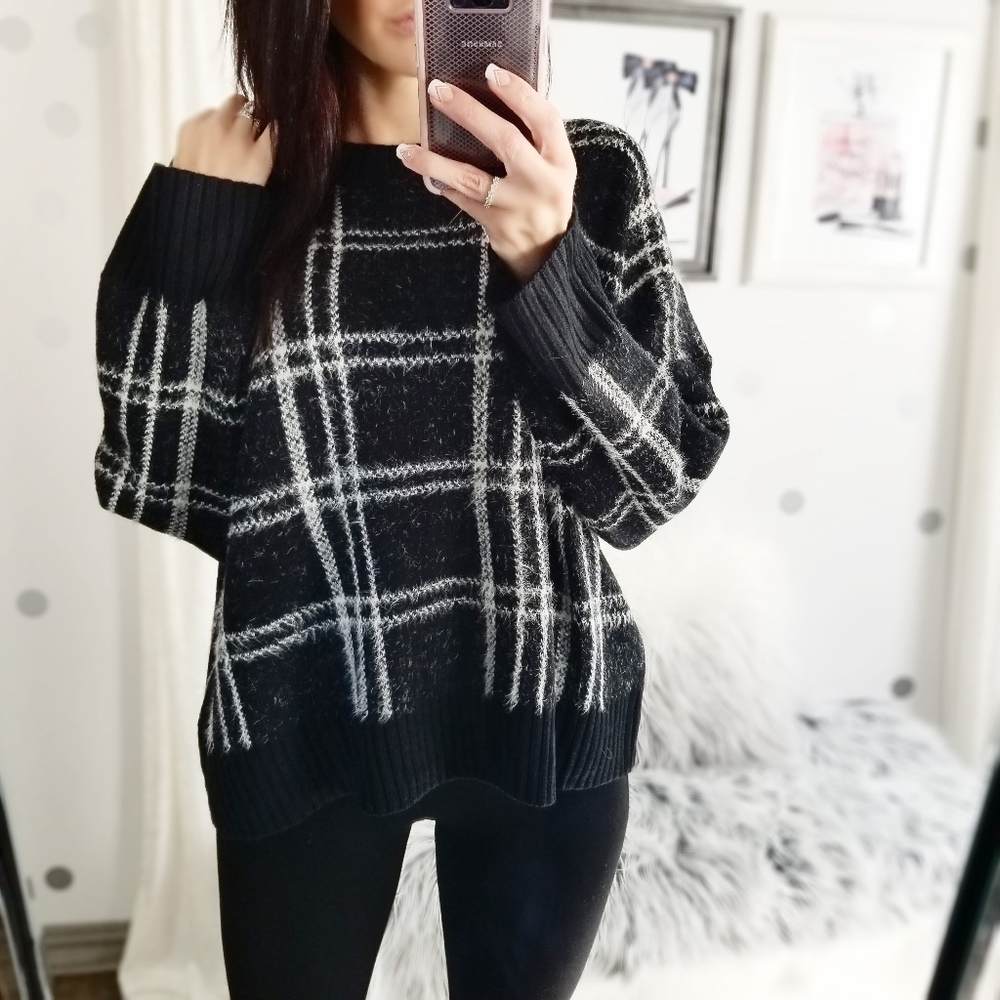 🎈Last1️⃣Fuzzy Boxy Fit Sweater Plaid Oversized - Picture 3 of 4